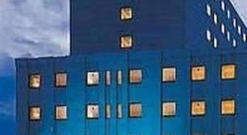 אקיטה Albert Hotel מראה חיצוני תמונה