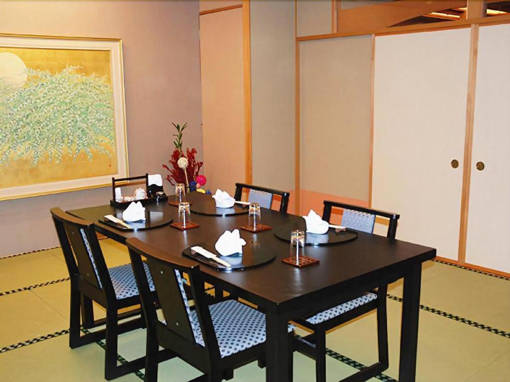 אקיטה Albert Hotel מראה חיצוני תמונה
